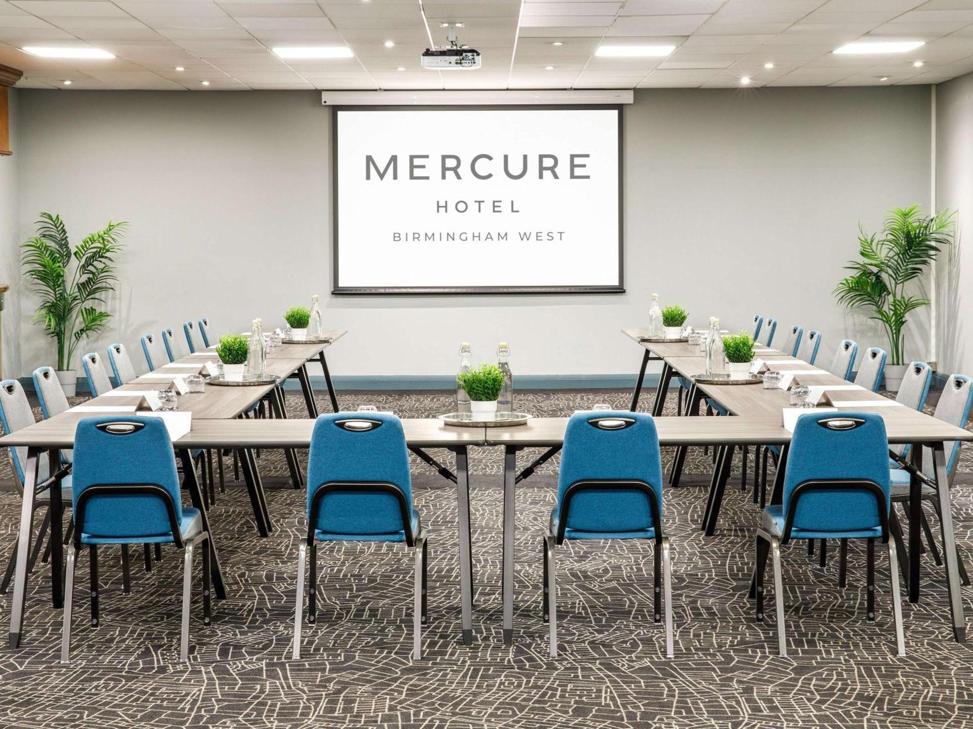 Mercure Birmingham West Hotel West Bromwich Exterior foto